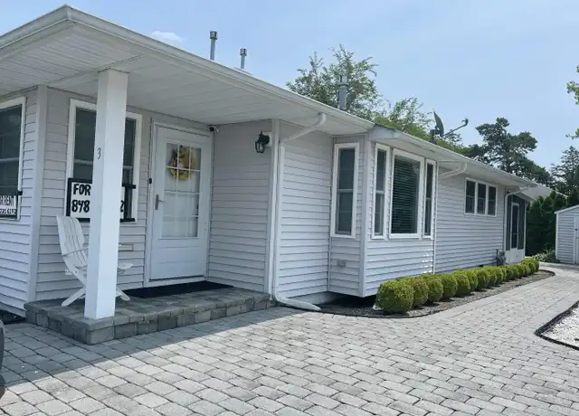 Property at 3 Yellowstone Dr, Toms River, NJ, 08753, 1 bed, 1 bath, [object Object]