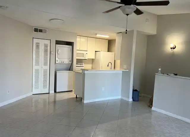 Property at 153 Santa Clara Dr #153, Naples, FL, 34104, 1 bed, 1 bath, [object Object]