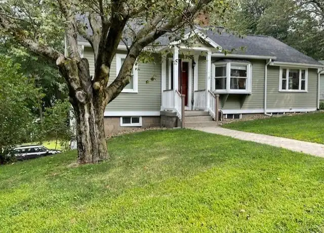 Property at 13 Lakeview Rd Unit SF, Wayland, MA, 01778, 3 beds, 1.5 baths, [object Object]