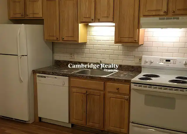 Property at 122 Berkshire St Unit 5T, Cambridge, MA, 02141, 3 beds, 1 bath, [object Object]