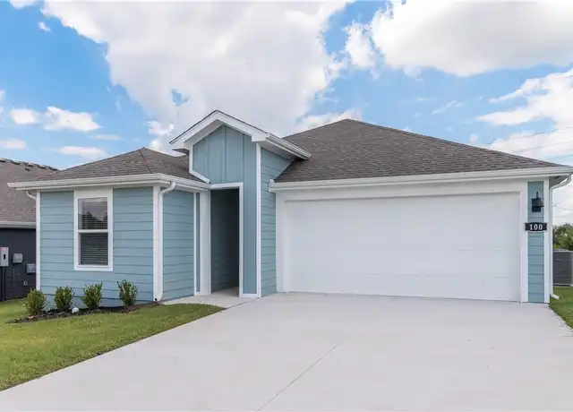Property at 100 NW Granny Smith St, Gentry, AR, 72734, 3 beds, 2 baths, [object Object]