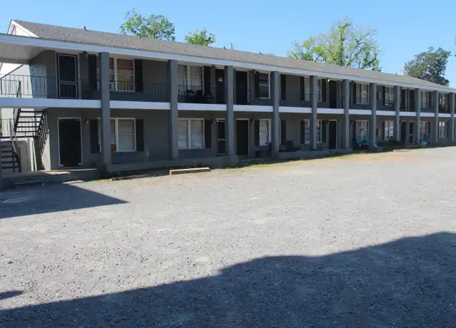 Property at 520 Pine Ave, Albany, GA, 31701, 0 beds, 1 bath, [object Object]