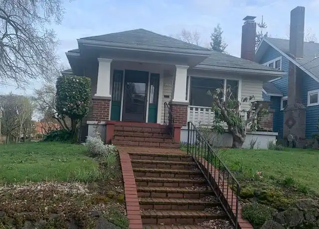 Property at 3205 NE Everett St, Portland, OR, 97232, 2 beds, 2 baths, [object Object]