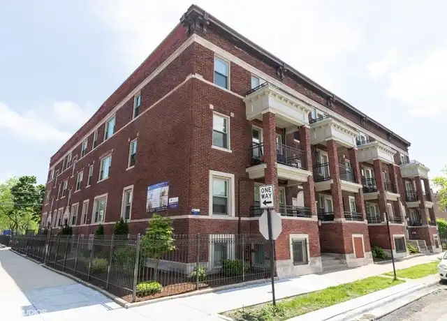 Property at 641 E 49th St Unit 1, Chicago, IL, 60615, 2 beds, 2 baths, [object Object]