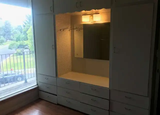 Property at 899 Canyon Rd Unit 4, Logan, UT, 84321, 2 beds, 1 bath, [object Object]