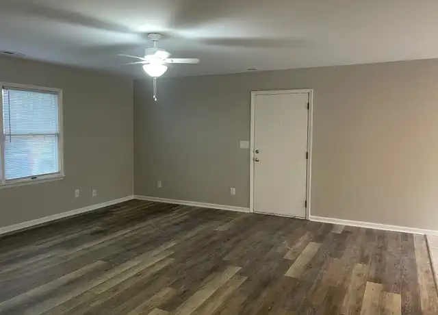 Property at 113 Bay West Ct, Aberdeen, NC, 28315, 2 beds, 1 bath, [object Object]
