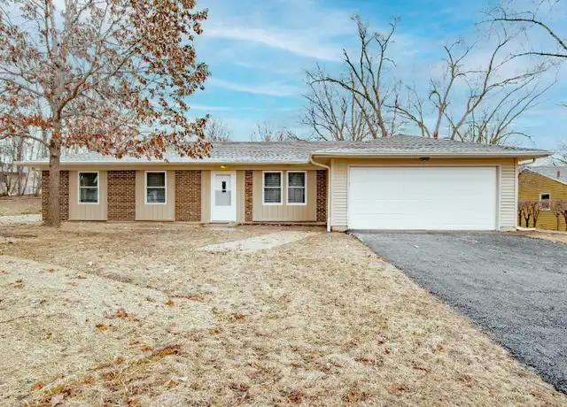 Property at 802 S 11th Ave, St Charles, IL, 60174, 4 beds, 2 baths, [object Object]