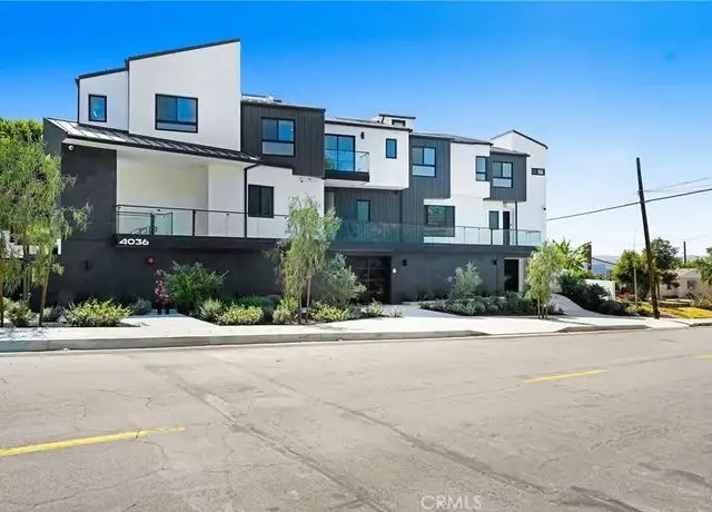Property at 4036 Rosemont Ave Unit 4, Montrose, CA, 91020, 3 beds, 2.5 baths, [object Object]