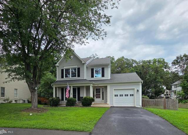 Photo of 8235 Tall Timber Dr, Gainesville, VA 20155