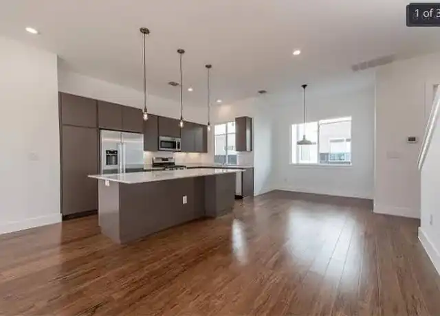 Property at 1801 E 2nd St #8, Austin, TX, 78702, 3 beds, 3.5 baths, [object Object]