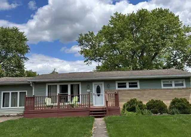 Property at 173 Highland Dr, New Concord, OH, 43762, 3 beds, 2 baths, [object Object]