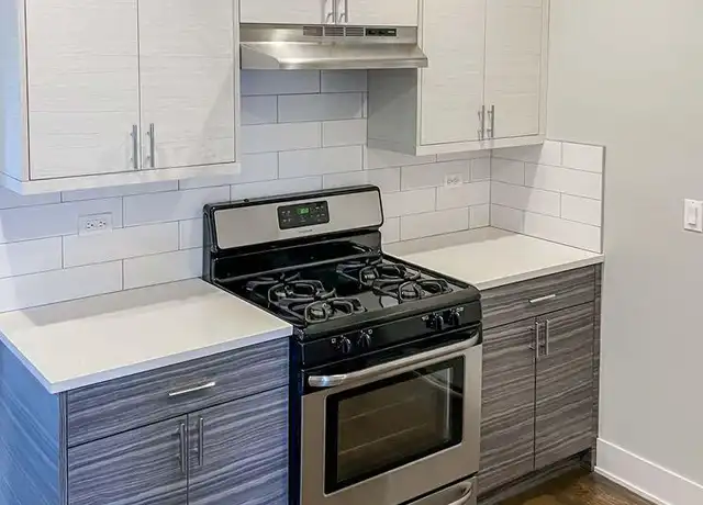 Property at 3917 N Janssen Ave, Chicago, IL, 60613, 2 beds, 1 bath, [object Object]