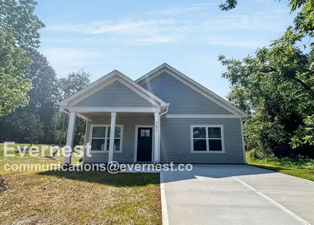 Property at 301 S Pinchback Ave, Bessemer City, NC, 28016, 3 beds, 2 baths, [object Object]