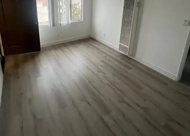 Property at 5925 Crenshaw Blvd Unit 20, Los Angeles, CA, 90043, 1 bed, 1 bath, [object Object]