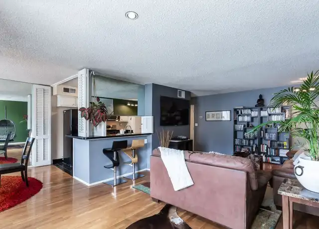 Property at 4520 Natick Ave Unit 2J, Van Nuys, CA, 91403, 1 bed, 1 bath, [object Object]