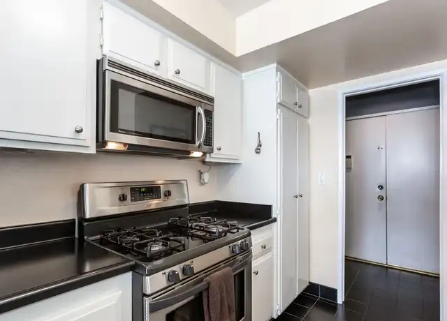 Property at 4520 Natick Ave Unit 2J, Van Nuys, CA, 91403, 1 bed, 1 bath, [object Object]