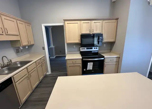 Property at 751 N Sanga Rd, Cordova, TN, 38018, 3 beds, 2 baths, [object Object]