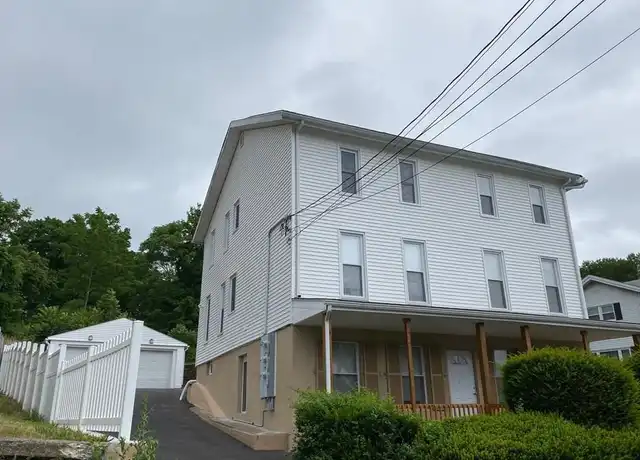 Property at 29 Moulthrop St Unit 2, Ansonia, CT, 06401, 3 beds, 1 bath, [object Object]