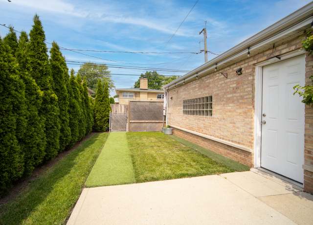 Photo of 1906 N 75th Ct, Elmwood Park, IL 60707