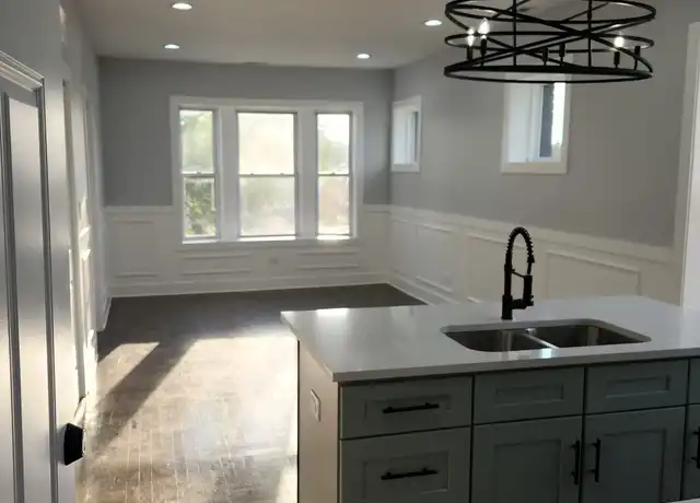 Property at 5033 W Wabansia Ave, Chicago, IL, 60639, 2 beds, 1 bath, [object Object]