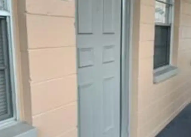 Property at 1711 Dixon Blvd, Cocoa, FL, 32922, 1 bed, 1 bath, [object Object]