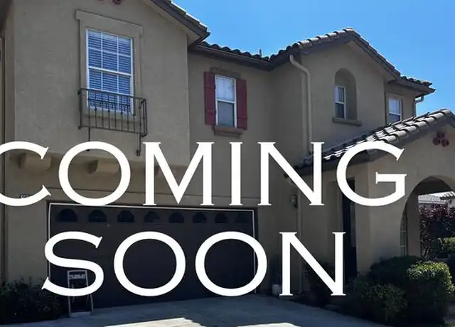 Property at 28552 Silverking Trl, Santa Clarita, CA, 91390, 5 beds, 3 baths, [object Object]