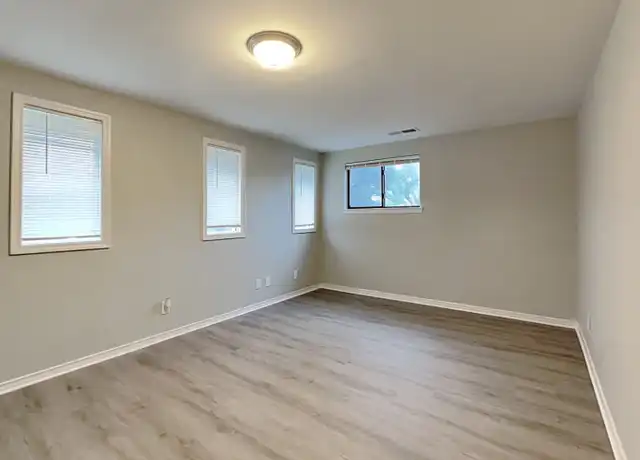 Property at 13415 Spring Grove Ave, Dallas, TX, 75240, 5 beds, 2.5 baths, [object Object]