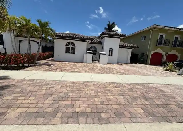 Property at 15564 SW 12th Ter, Miami, FL, 33194, 3 beds, 2.5 baths, [object Object]