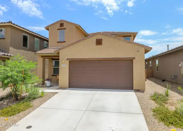 Property at 7867 S Walnutview Dr, Tucson, AZ, 85757, 4 beds, 2.5 baths, [object Object]