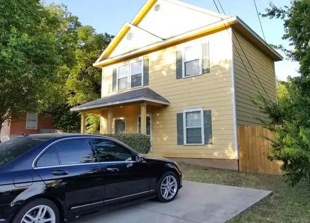 Property at 1707 Chestnut Ave Unit A, Austin, TX, 78702, 4 beds, 2.5 baths, [object Object]