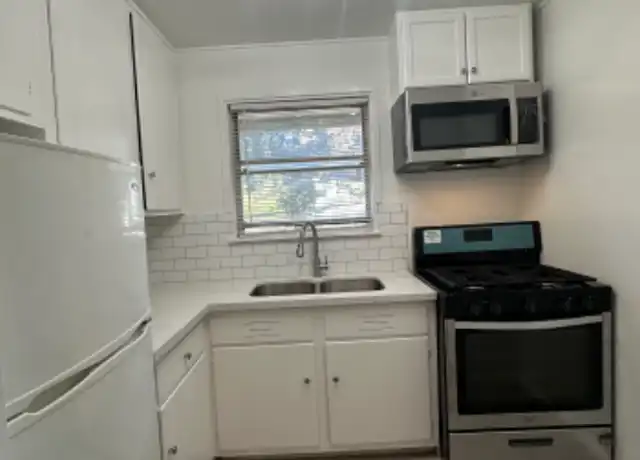 Property at 3619 Garrott St, Houston, TX, 77006, 0 beds, 1 bath, [object Object]