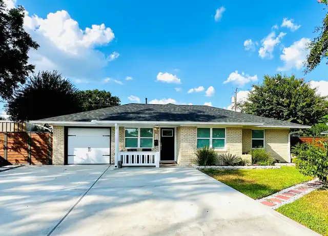 Property at 105 E Rocky Creek Rd, Houston, TX, 77076, 3 beds, 1 bath, [object Object]