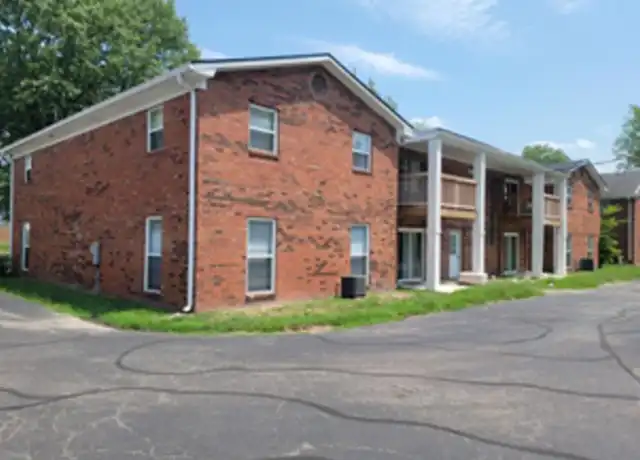 Property at 634 Wooddale Ter Unit 2012, Greenwood, IN, 46142, 2 beds, 1.5 baths, [object Object]