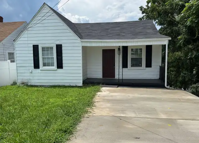 Property at 402 College St, Martinsville, VA, 24112, 2 beds, 1 bath, [object Object]