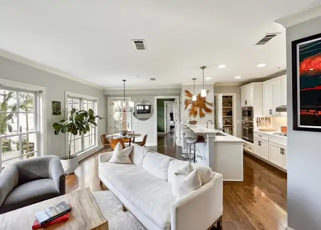 Property at 3210 W End Cir #202, Nashville, TN, 37203, 2 beds, 2 baths, [object Object]