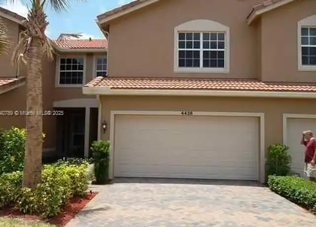 Property at 4438 Colony View Dr, Lake Worth, FL, 33463, 3 beds, 2.5 baths, [object Object]