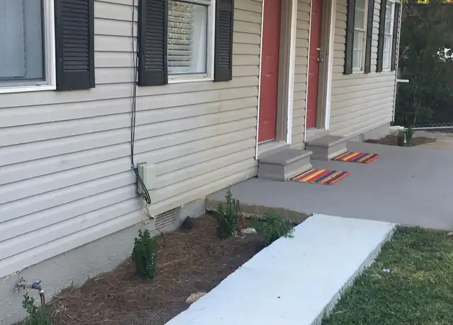 Property at 4814 Saks Rd Unit 2, Anniston, AL, 36206, 2 beds, 1 bath, [object Object]