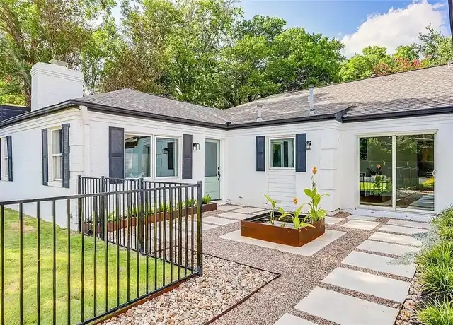 Property at 2900 Windsor Rd, Austin, TX, 78703, 5 beds, 3 baths, [object Object]