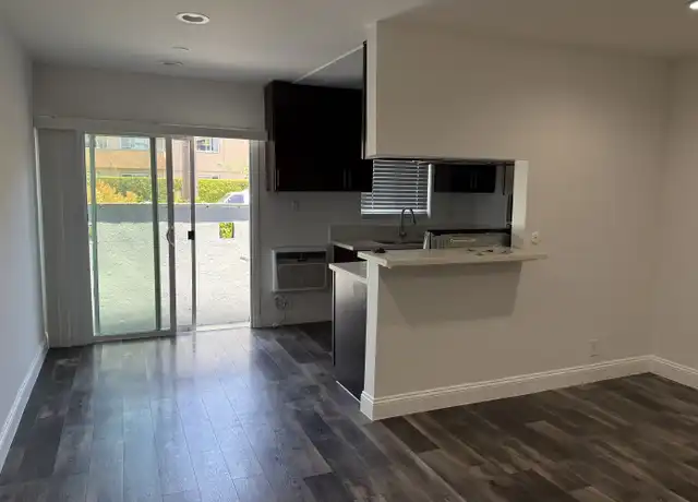 Property at 1327 S St Andrews Pl, Los Angeles, CA, 90019, 1 bed, 1 bath, [object Object]