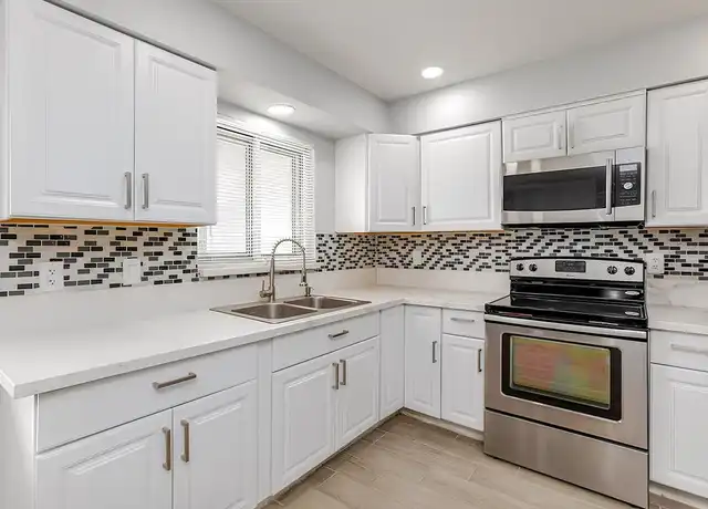 Property at 901 E Saint Louis Ave, Las Vegas, NV, 89104, 1 bed, 1 bath, [object Object]