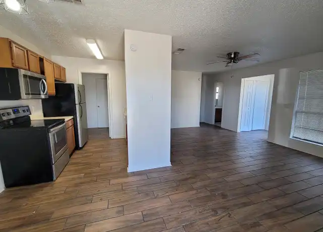Property at 1703 Cedarview Cir Unit B, Killeen, TX, 76543, 2 beds, 1.5 baths, [object Object]