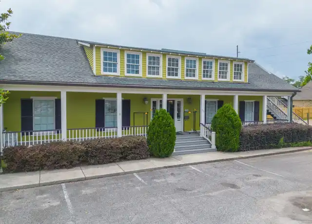 Property at 777 Watkins Ave, Gulfport, MS, 39507, 2 beds, 2 baths, [object Object]