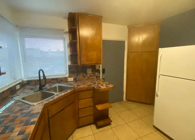 Property at 2307 New York Ave SW Unit 2309-3, Albuquerque, NM, 87104, 1 bed, 1 bath, [object Object]