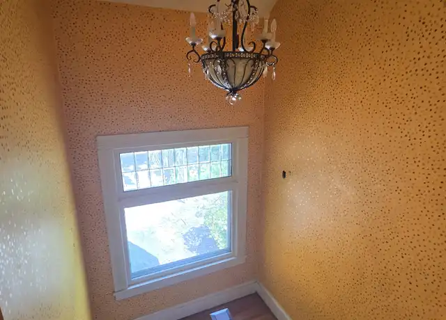 Property at 318 W Clinton St, Elmira, NY, 14901, 1 bed, 1 bath, [object Object]