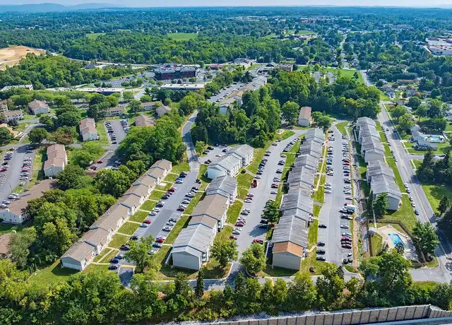 Property at Beaufort Manor - 4112 Beechwood Ln, Harrisburg, PA, 17112, 1-2 bed, 1-2 bath, [object Object]