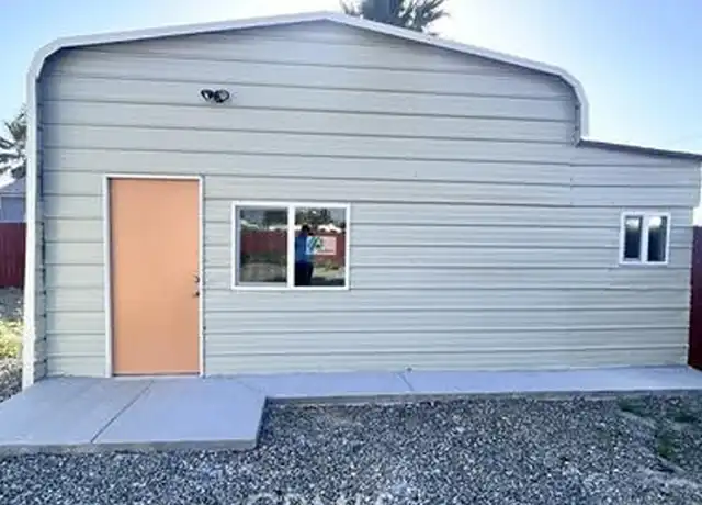 Property at 1190 S San Jacinto Ave Unit E, San Jacinto, CA, 92583, 1 bed, 1 bath, [object Object]