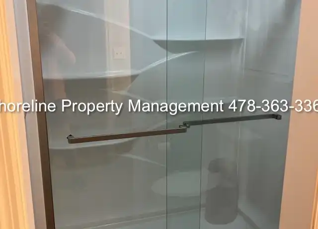 Property at 110 Cape Harbour Dr NW, Milledgeville, GA, 31061, 3 beds, 2 baths, [object Object]