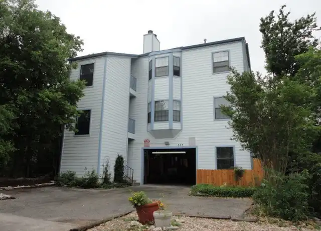 Property at 303 W 35th St #304, Austin, TX, 78705, 2 beds, 2 baths, [object Object]