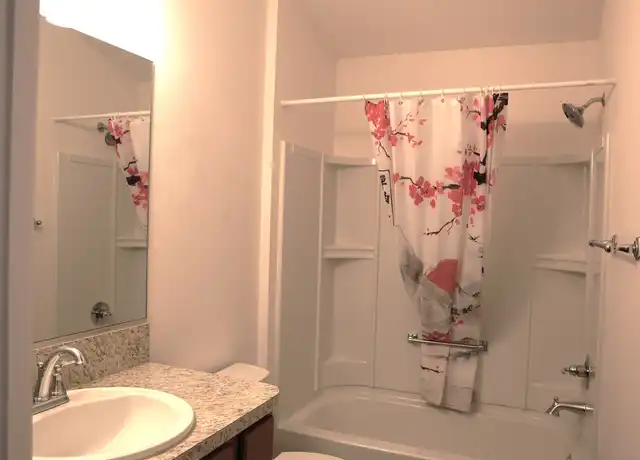 Property at 6055 Allen Ave, The Villages, FL, 32163, 3 beds, 2 baths, [object Object]