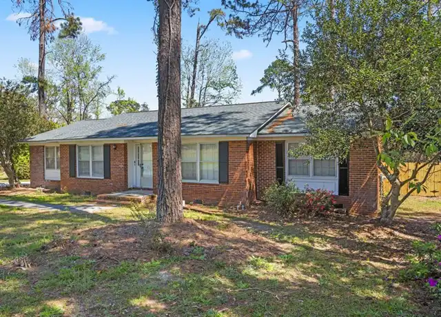 Property at 2205 Gornto Rd, Valdosta, GA, 31602, 4 beds, 2 baths, [object Object]